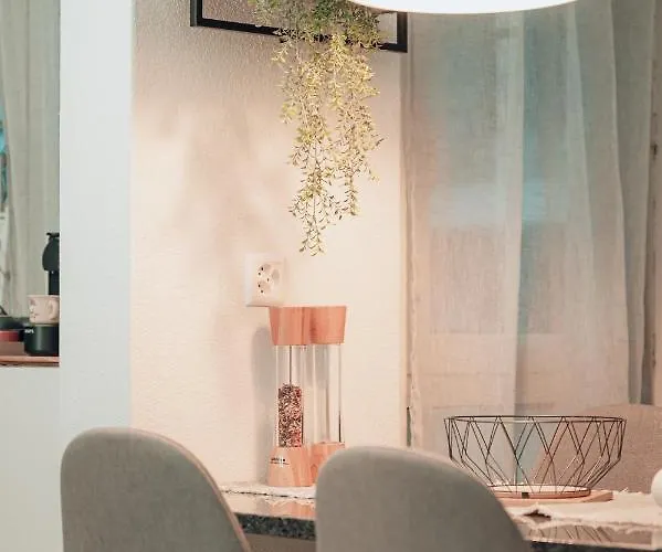 - Culture & Nightlife In One Apartamento Visp